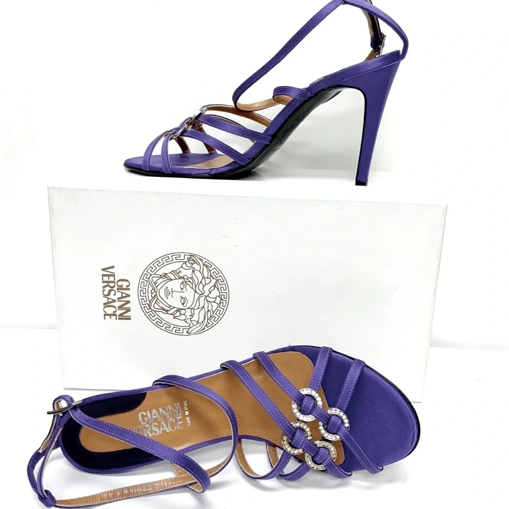 Versace purple satin and rhinestone sandals  38